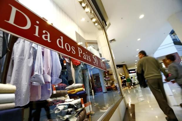 Vendas do Dia dos Pais deve ter retração de quase 10% em 2016