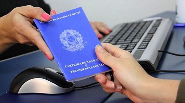 Varejo gaúcho deve gerar cerca de oito mil empregos temporários no último trimestre de 2016