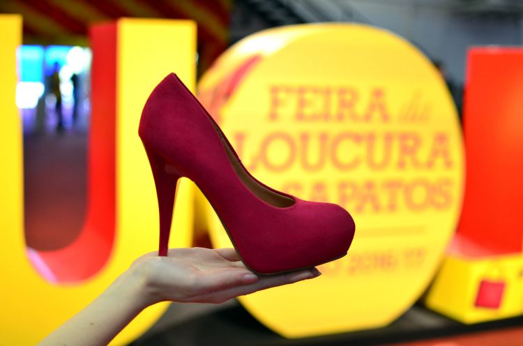 Feira da Loucura por Sapatos inicia nesta quinta-feira, dia 6, na Fenac em Novo Hamburgo