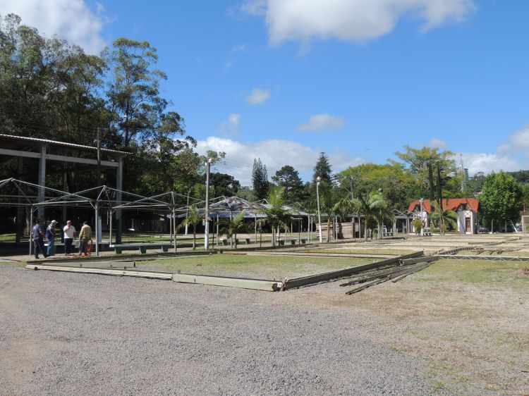 Estruturas para a 12ª Festur, em Salvador do Sul, iniciaram sua montagem