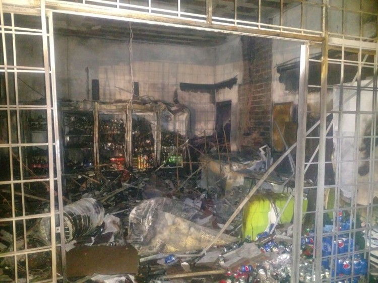 Incêndio e tentativa de furto em caixa eletrônico de Vale Real