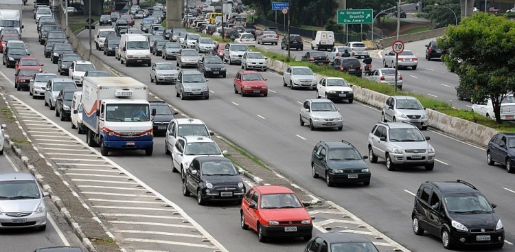 Multas de trânsito podem ser pagas com cartões de crédito e débito