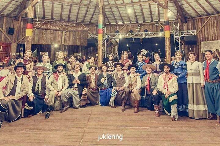 Rodeio Artístico Regional no Parque Municipal de Bom Princípio
